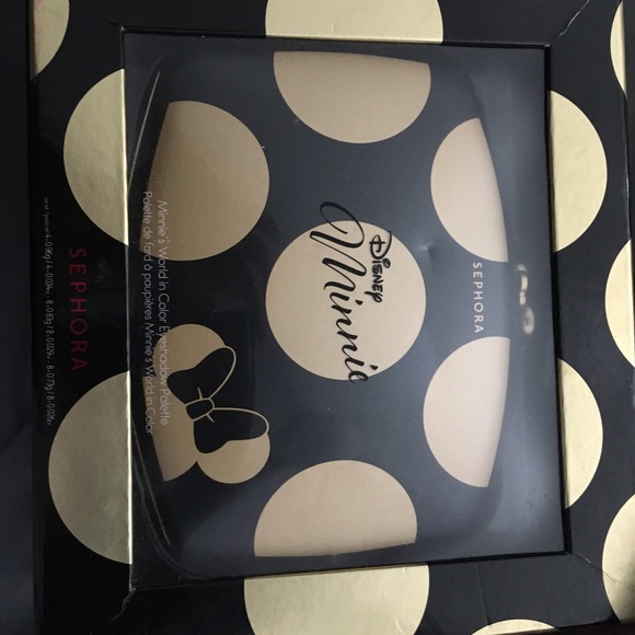 Other - NIB Limited edition Sephora Minnie Mouse Palette!!